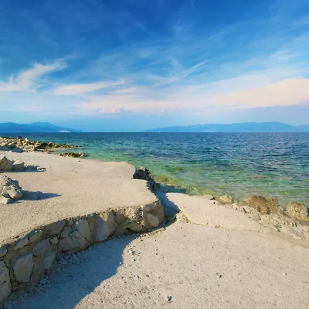 Jordan, A Charming Near The Sea, With Garden & Pool