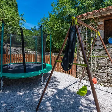Jordan, A Charming Near The Sea, With Garden & Pool Holiday home Nedescina