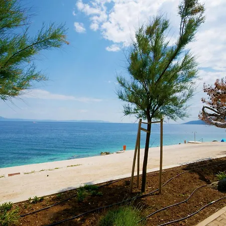 Jordan, A Charming Near The Sea, With Garden & Pool Holiday home *
