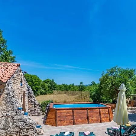 Holiday home Jordan, A Charming Near The Sea, With Garden & Pool Nedescina